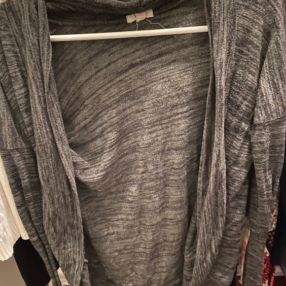 Grey Cardigan - Picture 4 of 4